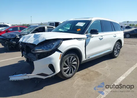 2025 Lincoln Aviator Premiere z USA, uszkodzony, nr VIN 5LM5J6WC1SGL18168